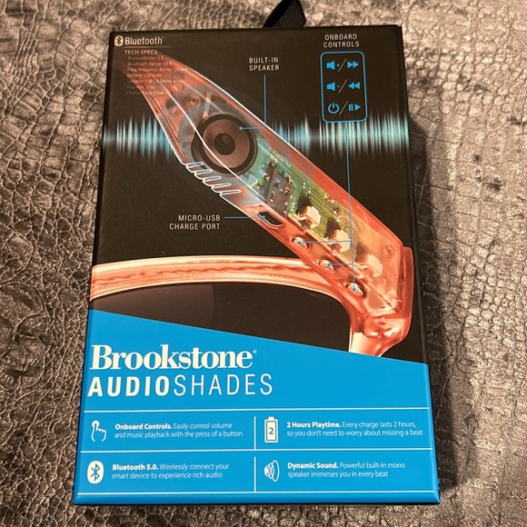 Brookstone Audio Shades - Picture 2 of 2
